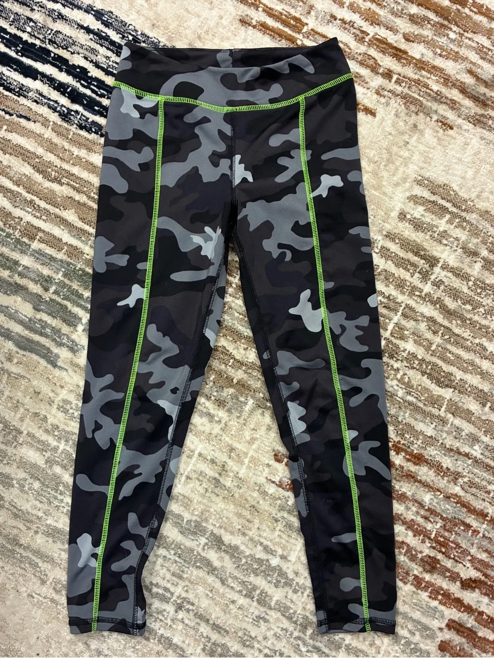 3/$10 Polo Sport Girls leggings gray camo size medium 8/10